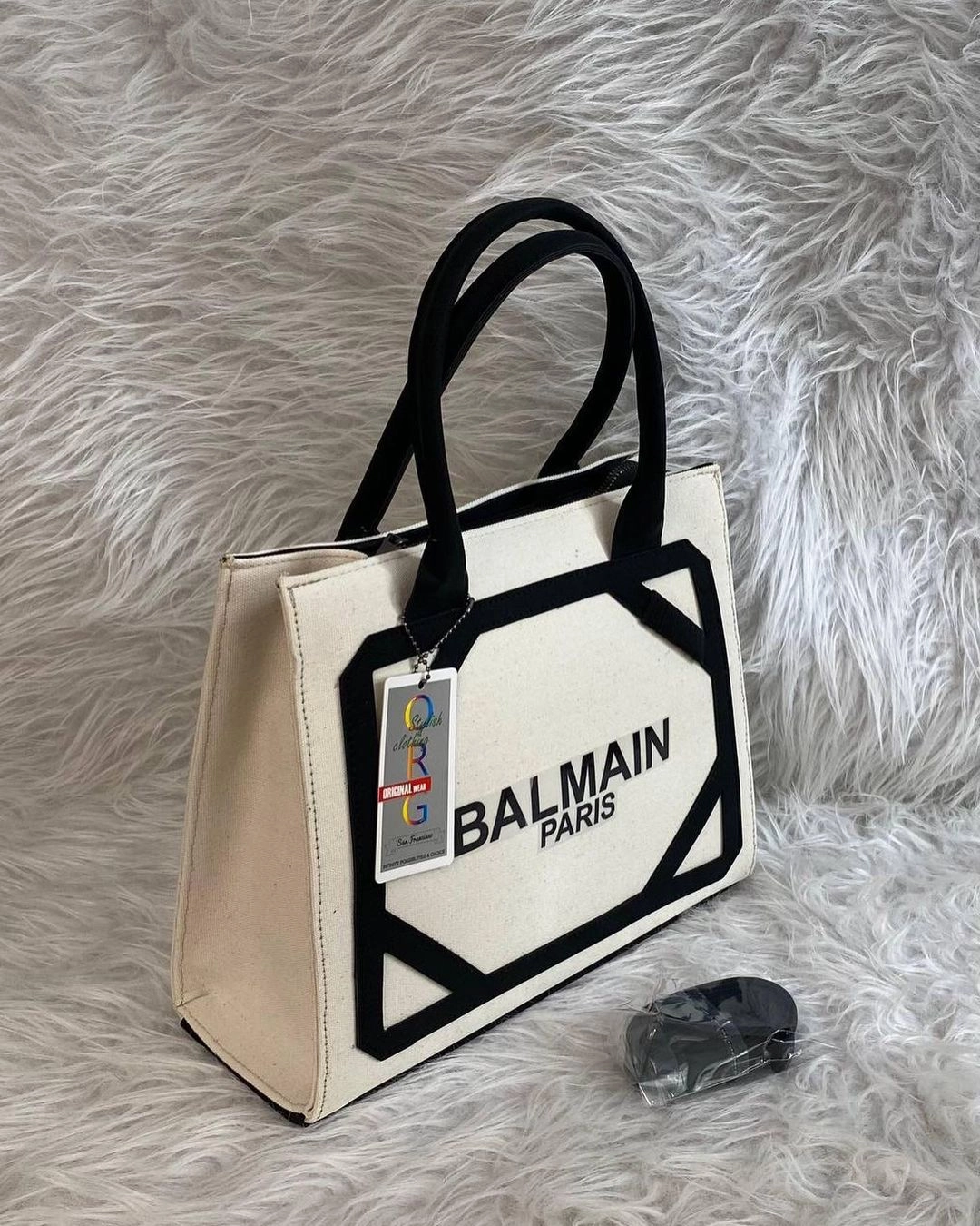 کیف دستی زنانه کتان بالمن BALMAIN سفید و مشکی