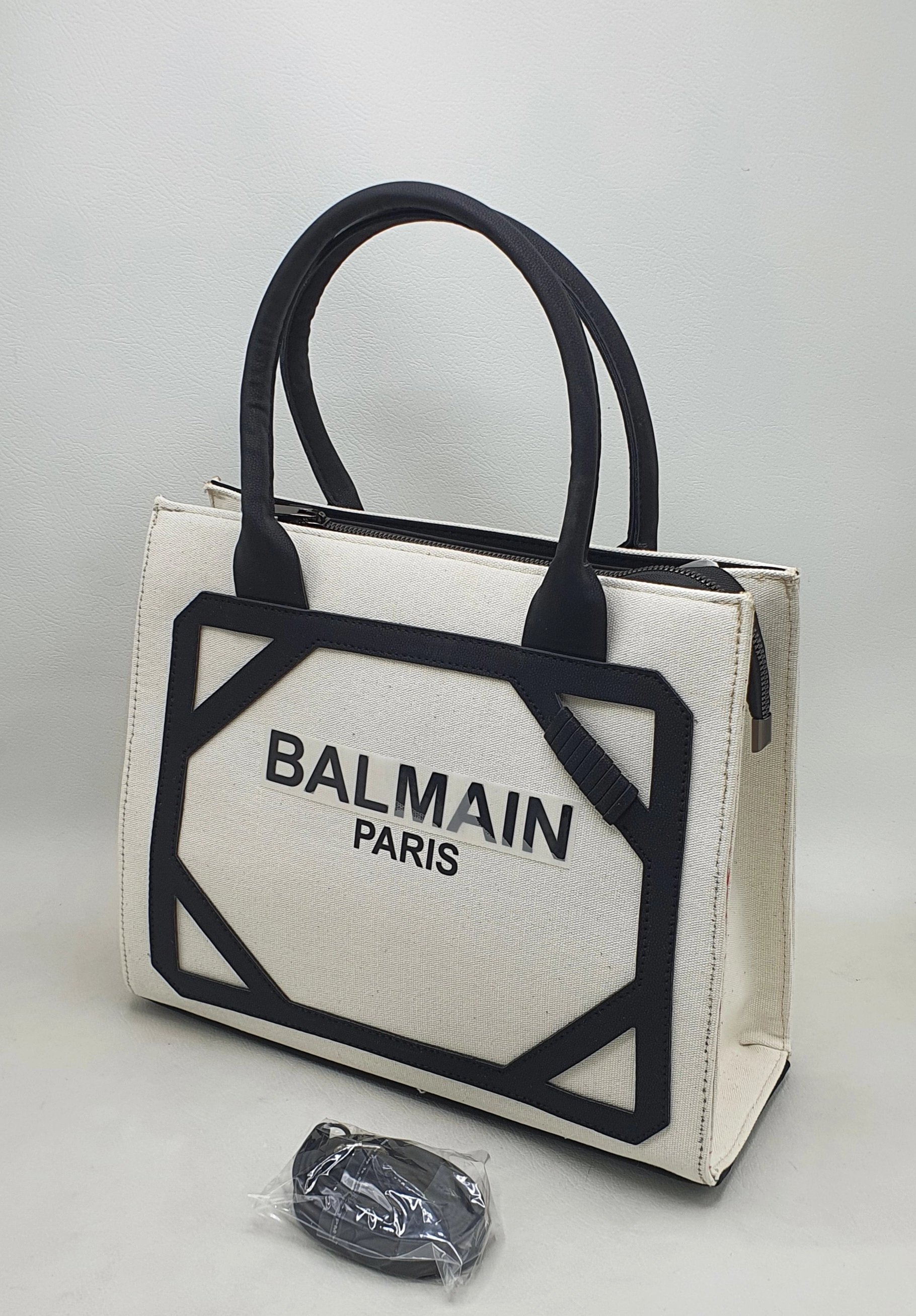 کیف دستی زنانه کتان بالمن BALMAIN سفید و مشکی