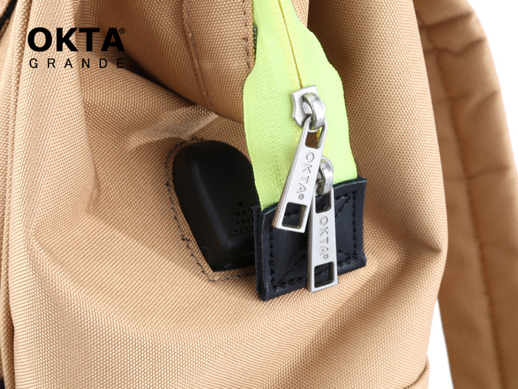 کوله پشتی مدسه ای خارجی برند اوکتا مدل 9003 پورت USB