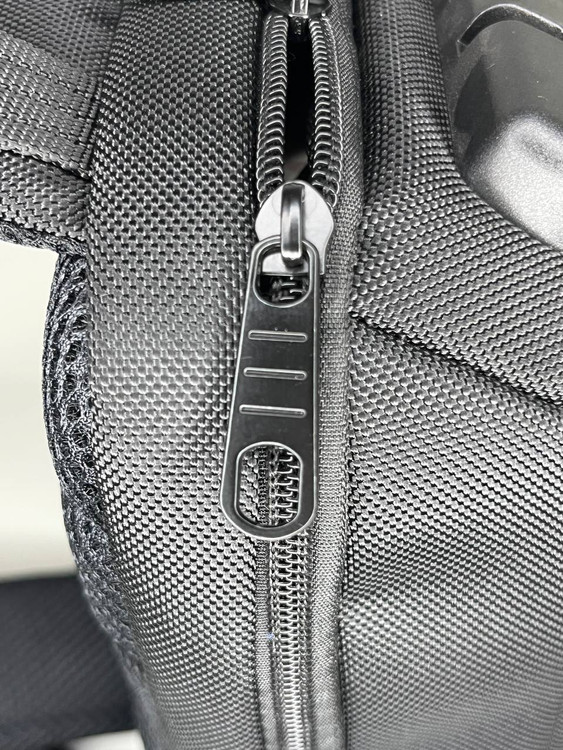 تصویر زیپ بادی بگ بنج مدل b9